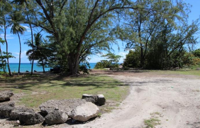 Maxwell Coast beachfront lot
