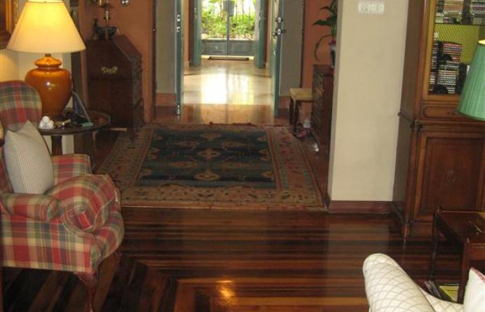 Miramar, Sandy Lane