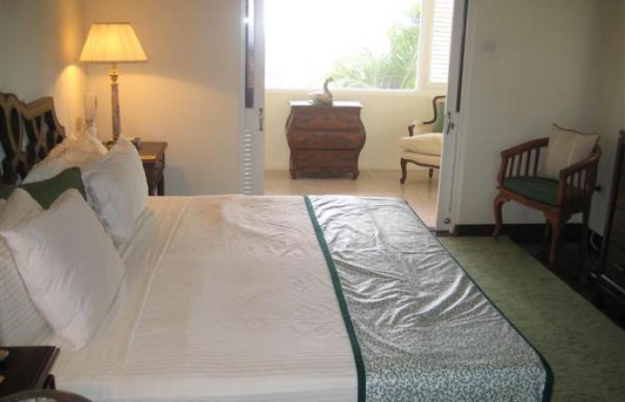 Miramar, Sandy Lane